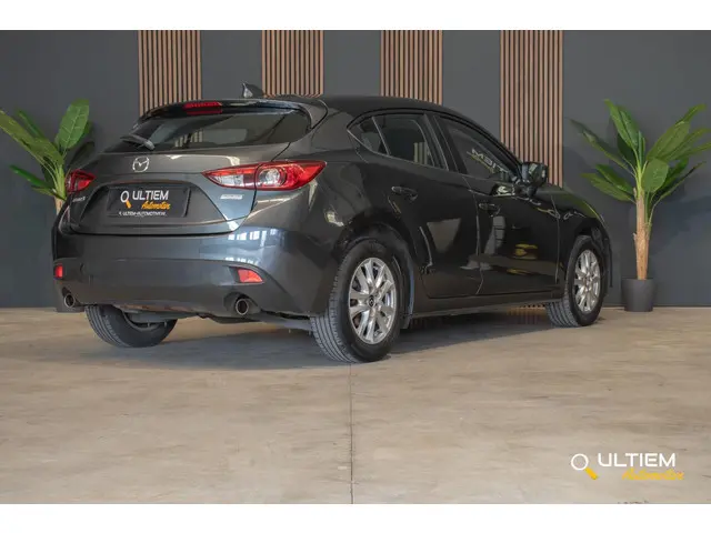 Mazda 3 2.0 Skylease 2014 Benzine 2