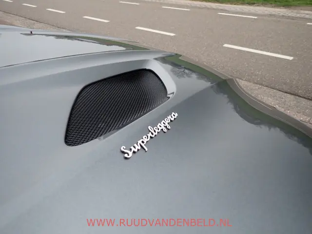 Aston Martin DBS 5.2 V12 Superleggera 2019 Benzine 20