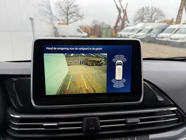 Maxus eDeliver9 72kWh 2024 Elektrisch 24