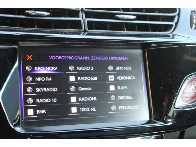 DS DS 3 1.2 PureTech Chic 2017 Benzine 21