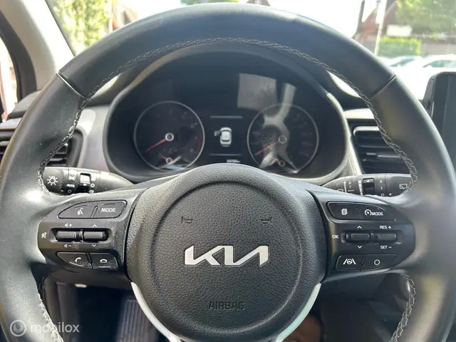 Kia Stonic 1.0 T-GDi MHEV DynamicLine 2022 Benzine 17