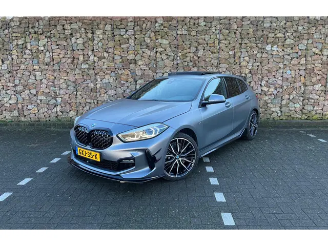 BMW 1 Serie 120i 2023 Benzine