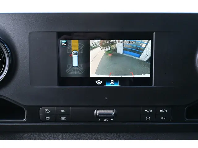 Mercedes-Benz Sprinter 317 CDI L2H2 2024 Diesel 6