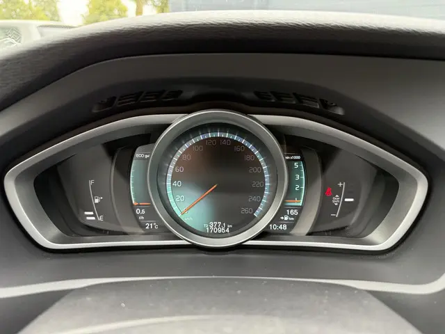 Volvo V40 2.0 D2 Momentum Business 2015 Diesel 21