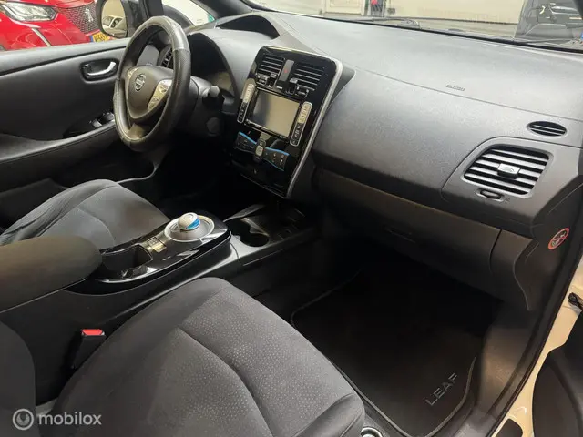 Nissan Leaf Acenta 30 kWh 2017 Elektrisch 12