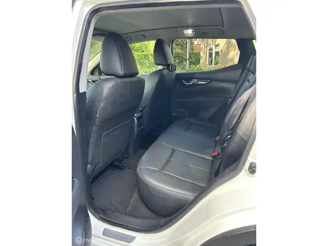 Nissan QASHQAI 1.2 Tekna 2015 Benzine 10