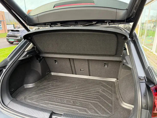 Volkswagen T-Roc 1.5 TSI Sport 2019 Benzine 12