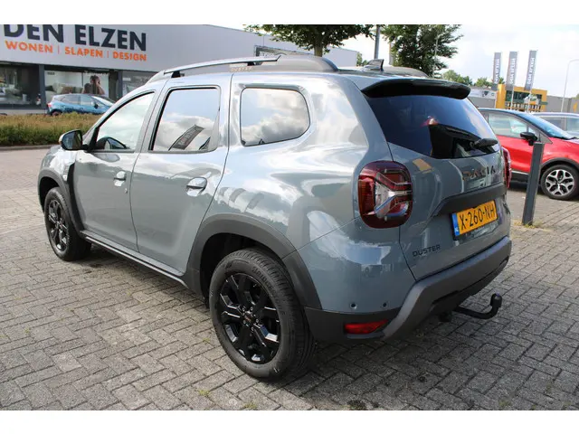 Dacia Duster TCe 130 Extreme 2024 Benzine 2