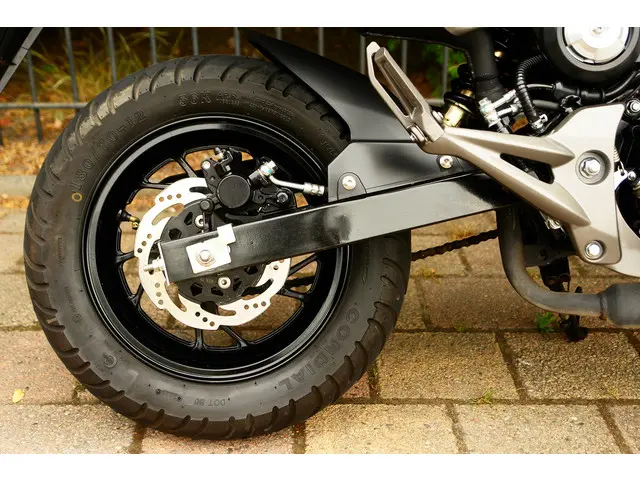 Honda Monkey GROME | 125 A1 A2 2021 Benzine 12