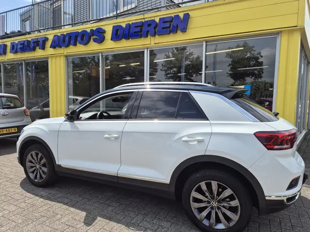Volkswagen T-Roc 1.5 TSI Sport 2021 Benzine 13
