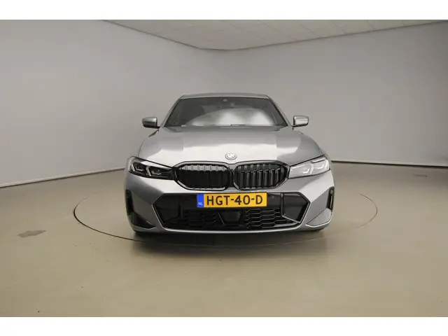 BMW 3 Serie Sedan 320e 2025 Hybride Benzine 5