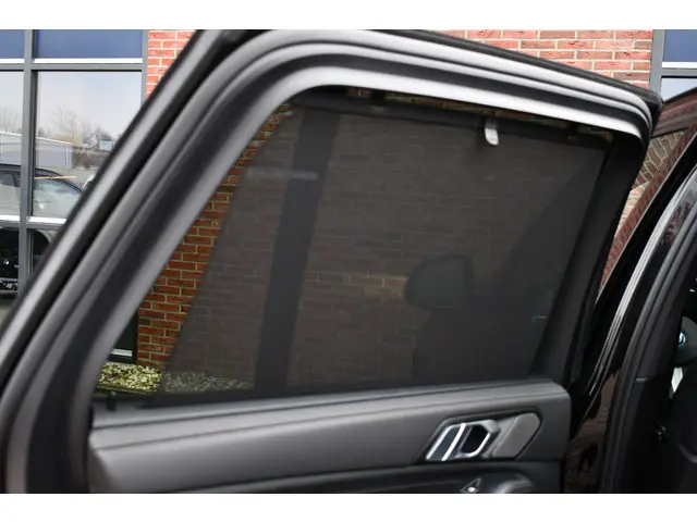 BMW X5 xDrive50e M-Sport 2023 Hybride Benzine 27