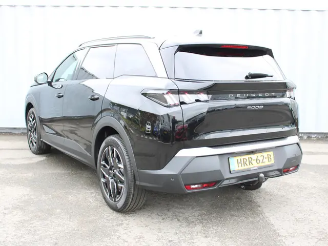 Peugeot 5008 1.2 Hybrid 145 Allure 2025 Hybride Benzine 5