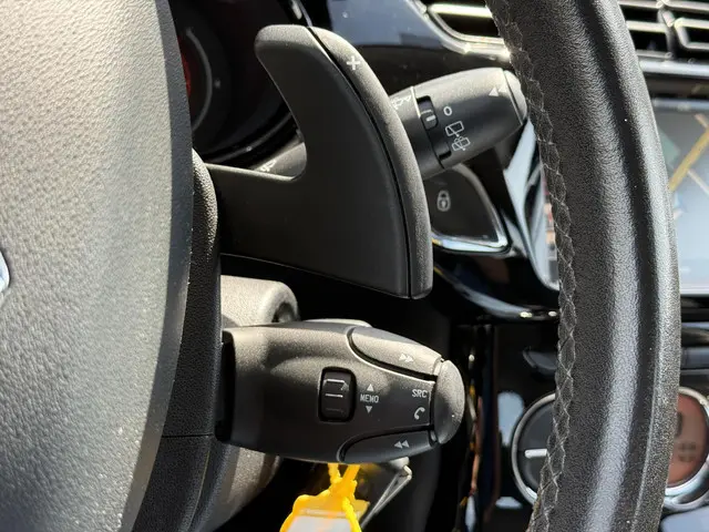 Citroën C3 1.2 PureTech Collection 2015 Benzine 17
