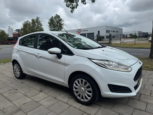Ford Fiesta 1.0 Style 2016 Benzine 2