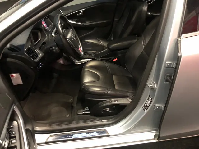 Volvo V40 1.5 T2 Nordic+ 2017 Benzine 4