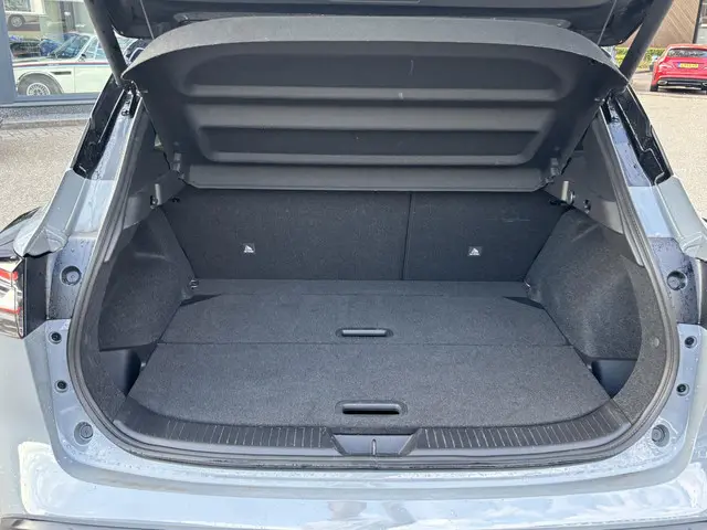 Nissan QASHQAI 1.3 MHEV Xtronic N-Connecta 2025 Benzine 5