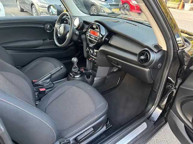 MINI One Mini 1.2 2015 Benzine 12