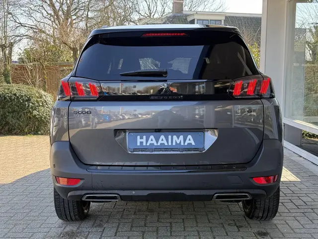 Peugeot 5008 2