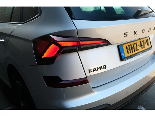Škoda Kamiq FL 1.0 TSI DSG Monte Carlo 2024 Benzine 9