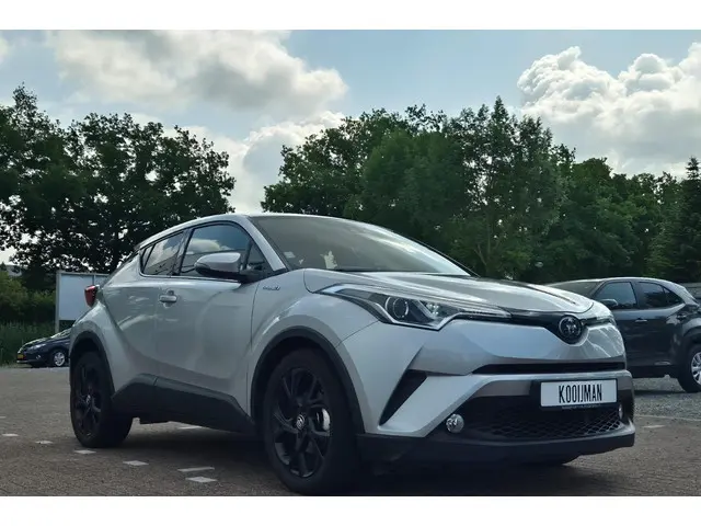 Toyota C-HR 1.8 Hybrid Style 2019 Hybride Benzine 5