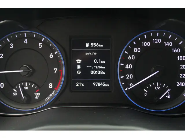 Hyundai Kona 1.0 T-GDI ECC,TREKHAAK,NAVI 2020 Benzine 9