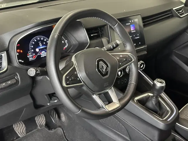 Renault Clio 1.0 TCe Intens 2021 Benzine 25