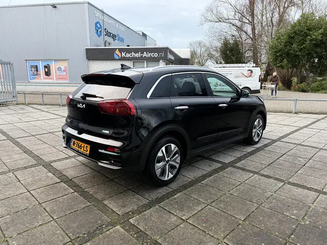 Kia e-Niro Aut. Dynamic Edition 64kWh 2021 Elektrisch 6