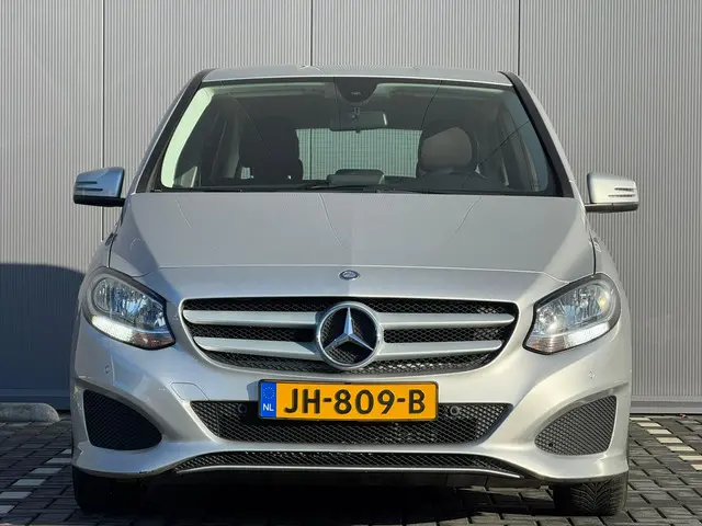 Mercedes-Benz B-Klasse 180 Ambition 2015 Benzine 14