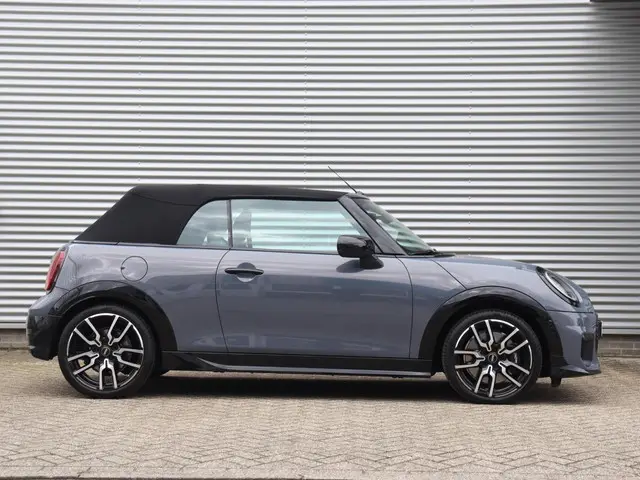 MINI Cooper Cabrio C 2025 Benzine 10
