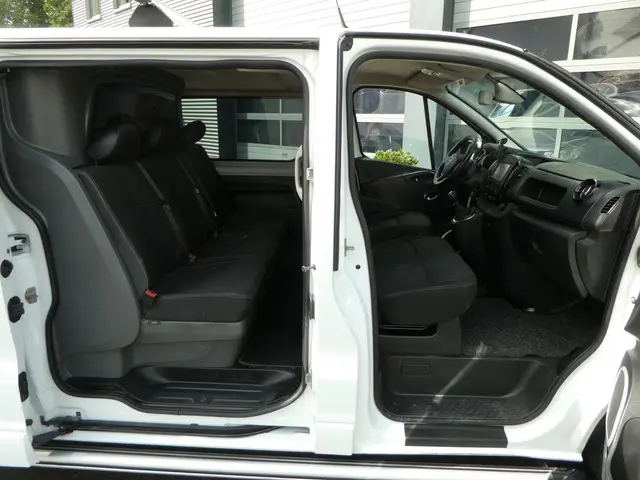 Opel Vivaro 1.6 CDTI L2H1 DC dubbel cabine 2016 Diesel 6