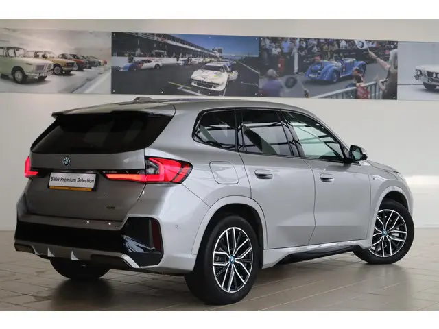 BMW iX1 xDrive30 2024 Elektrisch 2