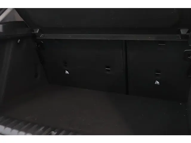 BMW 1 Serie 118i Business Edition Plus 2022 Benzine 9