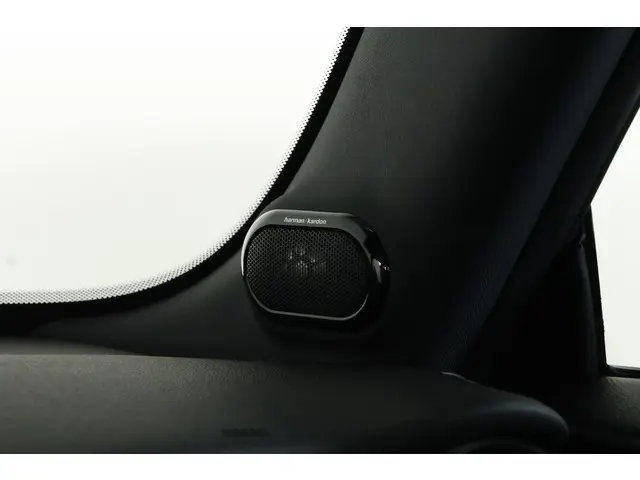 MINI Electric Cooper MINI Yours 33 kWh 2023 Elektrisch 17