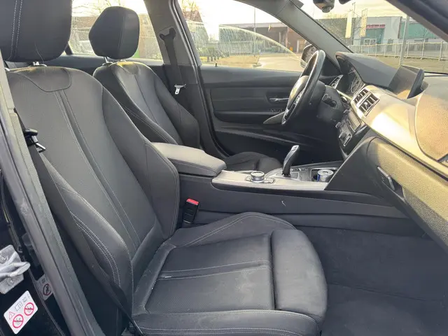 BMW 3 Serie 320d AUTOMAAT/HEADUP/NAVI 2018 Diesel 7