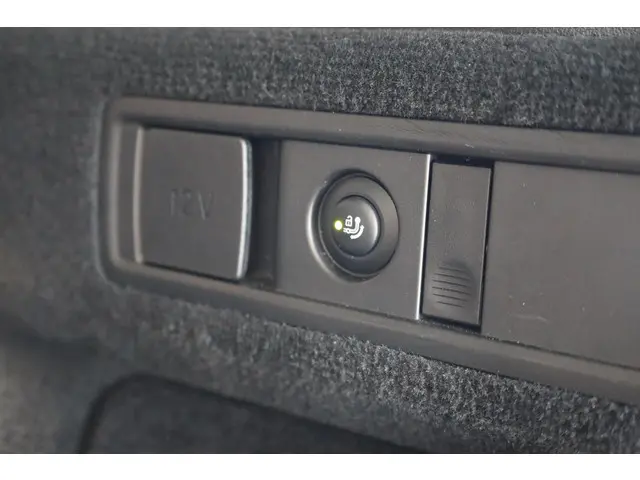 BMW X5 xDrive50e 2023 Hybride Benzine 31