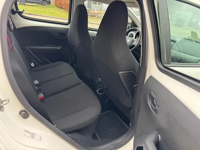 Peugeot 108 1.0 e-VTi Active Airco, Carplay 2014 Benzine 15