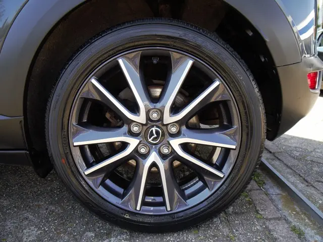 Mazda CX-3 2.0 SkyActiv-G 120 GT-M 2016 Benzine 9
