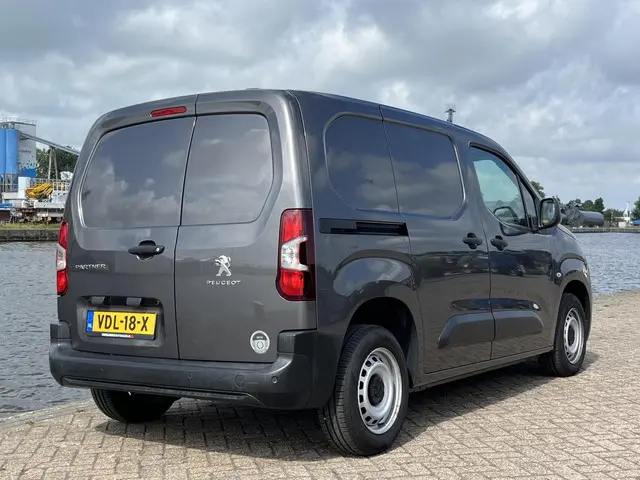 Peugeot Partner bestel 1.5 BlueHDI Asphalt 2019 Diesel 28