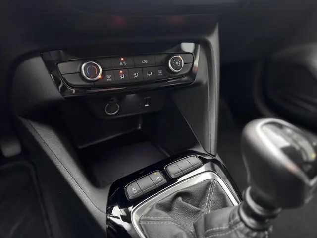 Opel Corsa 1.2 Elegance 2020 Benzine 20