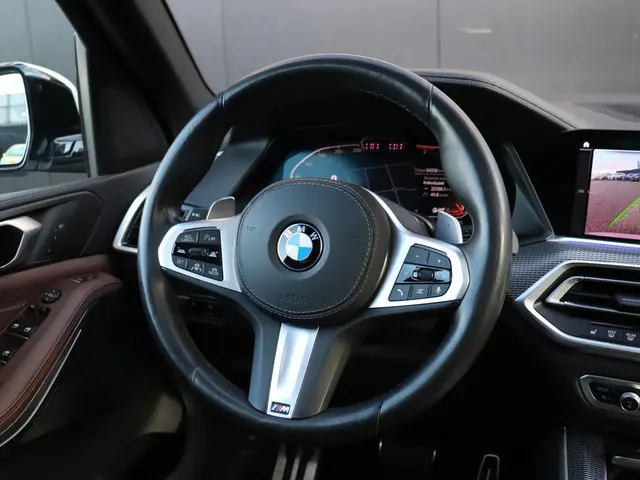 BMW X5 xDrive40i High Executive 2020 Benzine 25