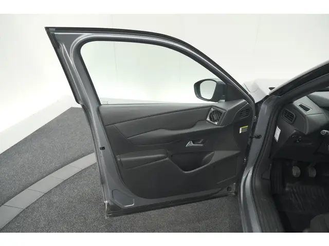 DS DS 3 Crossback PureTech 100 Montmartre 2022 Benzine 62