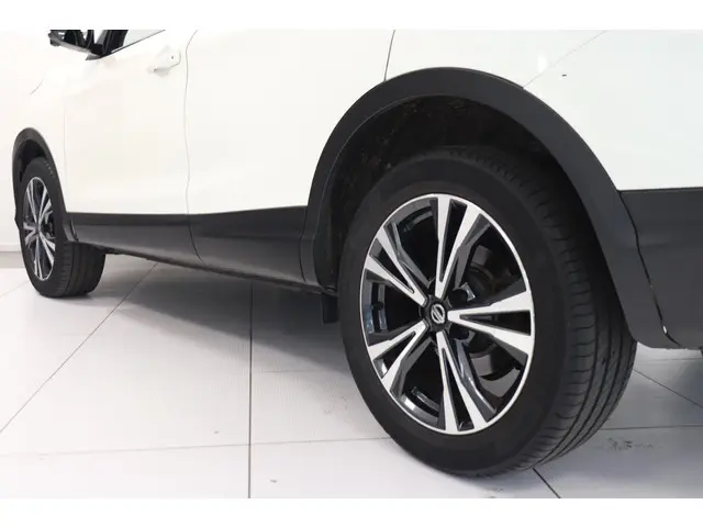 Nissan QASHQAI 1.3 DIG-T N-Connecta 2020 Benzine 16