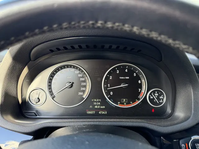 BMW X3 xDrive20i High Executive 2012 Benzine 13