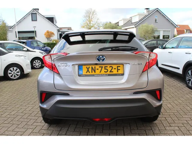 Toyota C-HR 1.8 Hybrid Active 2019 Hybride Benzine 5
