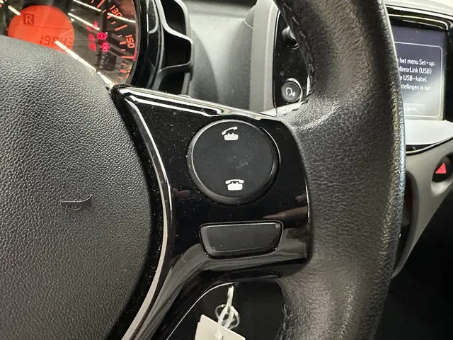 Peugeot 108 1.0 e-VTi Active 2019 Benzine 25
