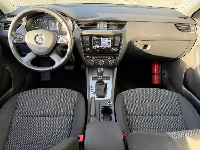 Škoda Octavia Combi 1.6 TDI Ambition 2015 Diesel 19