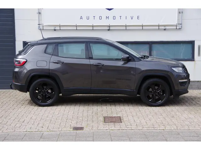 Jeep Compass 1.4 MultiAir Night Eagle 2019 Benzine 17