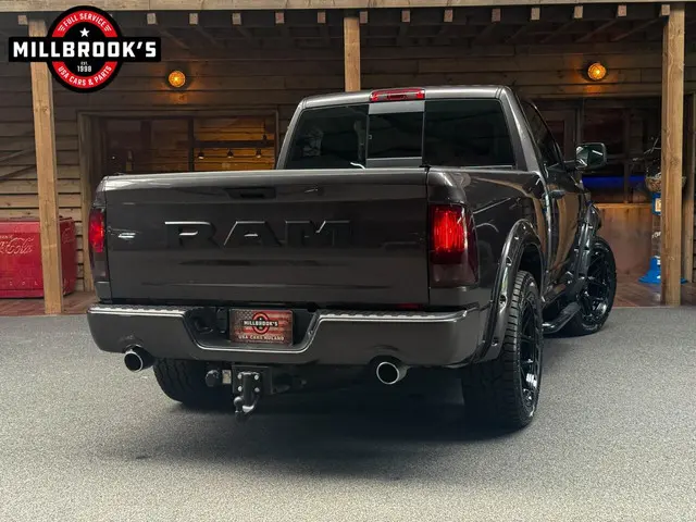 Dodge Ram 1500 5.7 V8 Classic Single Cab 2022 LPG/Gas 17