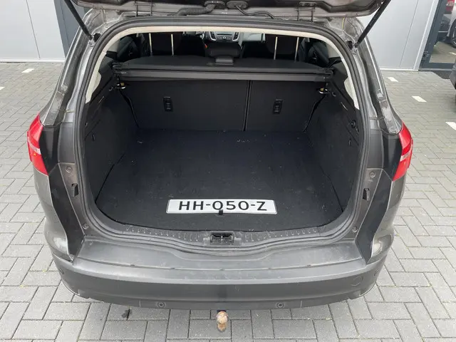 Ford Focus Wagon 1.0 Trend Edition 2015 Benzine 21